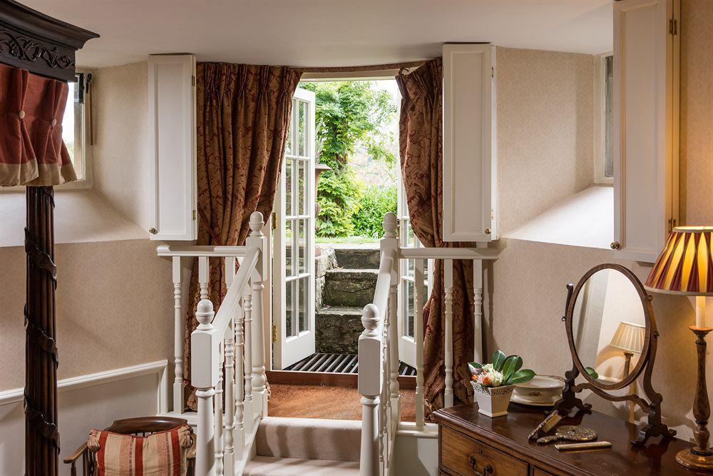 Apsley House Bed & Breakfast Bath Bagian luar foto