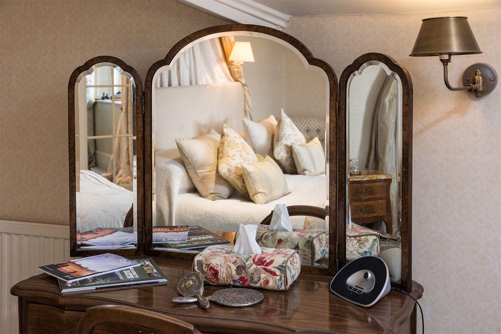 Apsley House Bed & Breakfast Bath Bagian luar foto