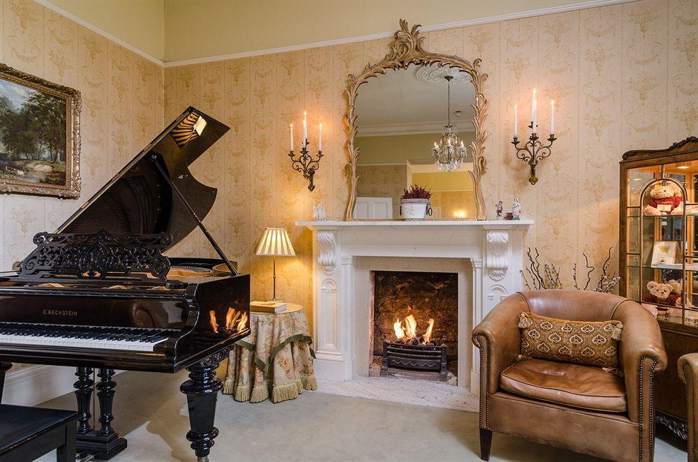 Apsley House Bed & Breakfast Bath Bagian luar foto