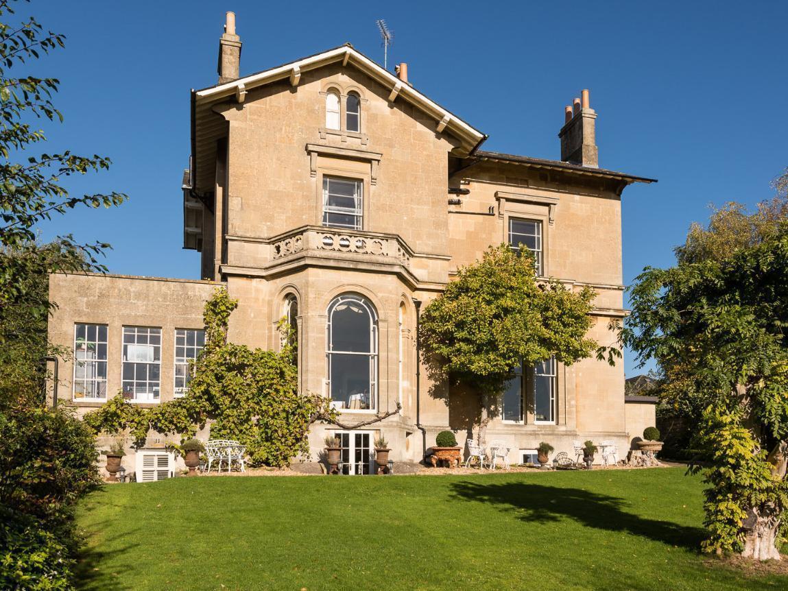 Apsley House Bed & Breakfast Bath Bagian luar foto