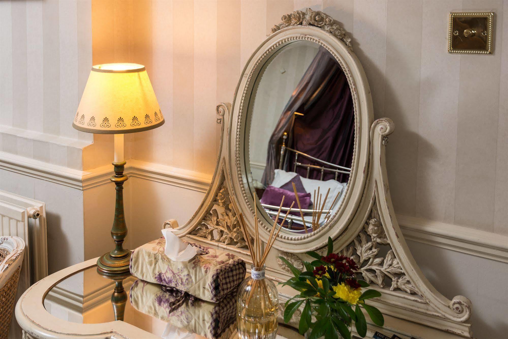 Apsley House Bed & Breakfast Bath Bagian luar foto