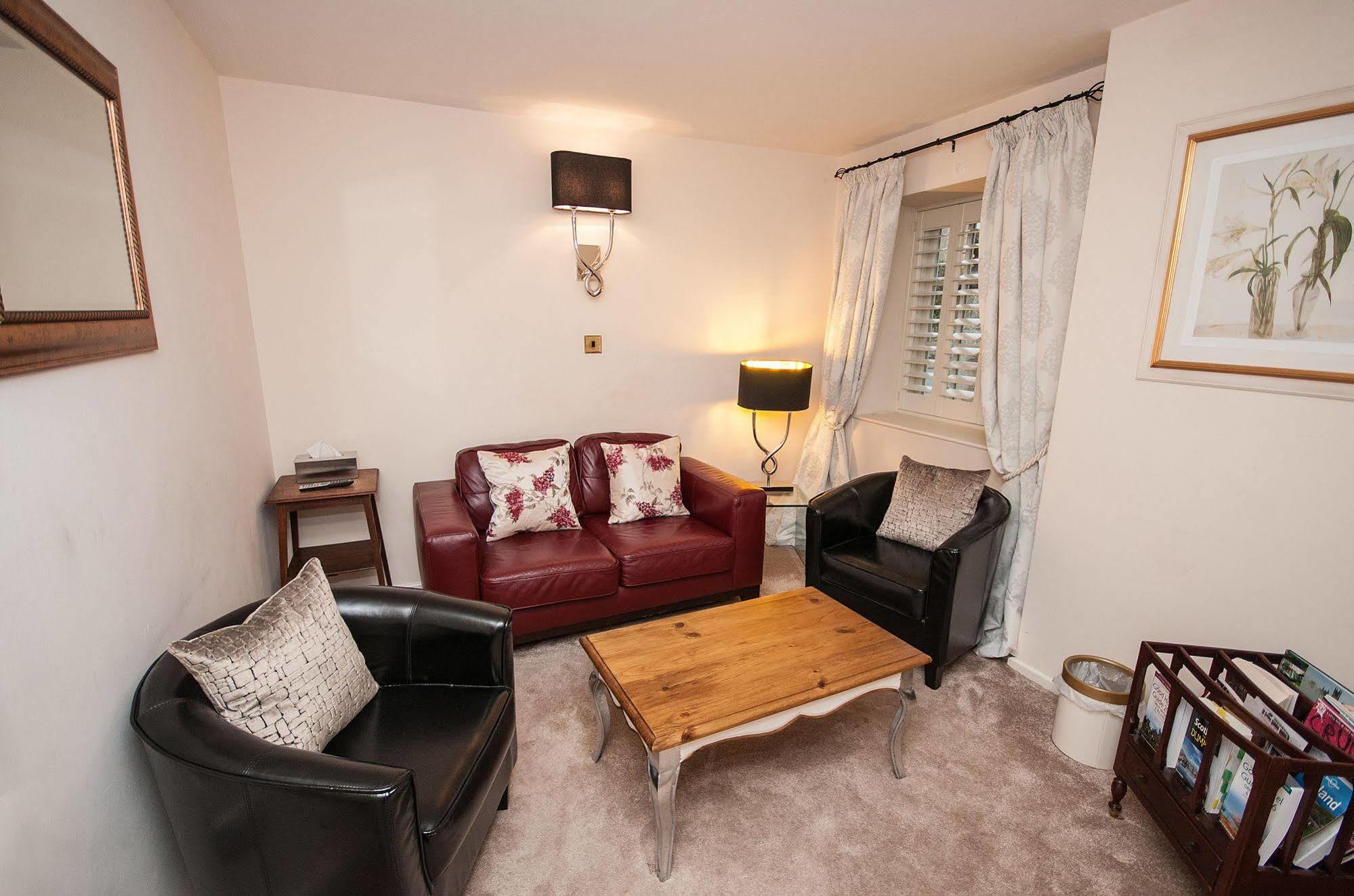 Apsley House Bed & Breakfast Bath Bagian luar foto